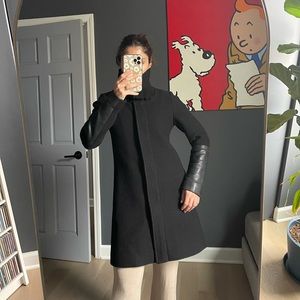 CLUB MONACO BLACK WOOL COAT WITH LEATHER TRIM SIZE S